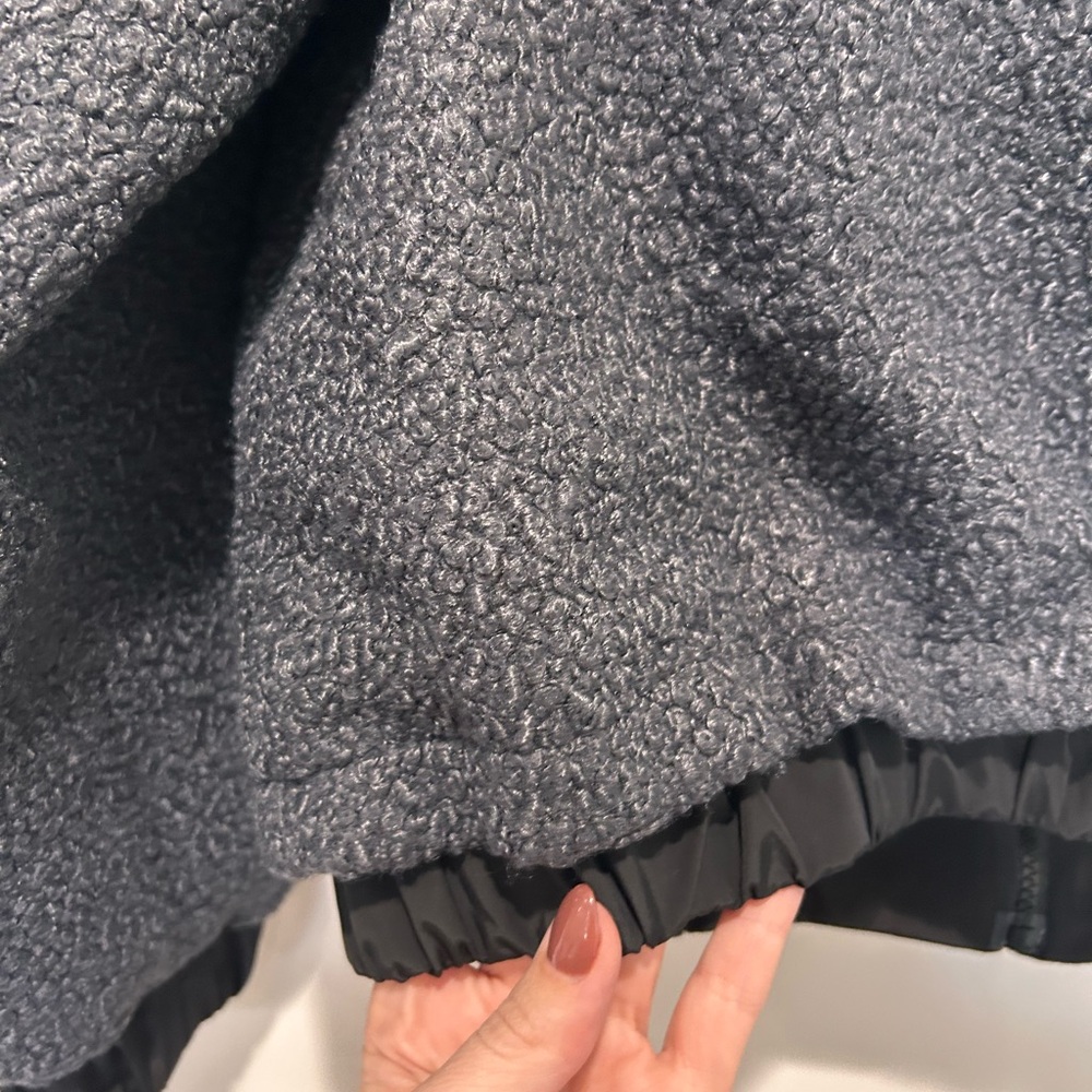 Miu Miu Cropped Charcoal Black Teddy Fleece Dual Lined Jacket - Picture 15 of 16